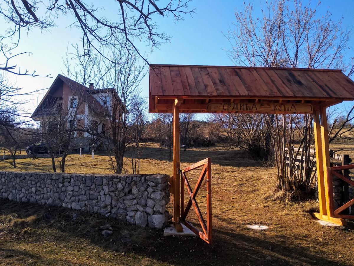 Srdica Kuca Villa Trnava  Luaran gambar