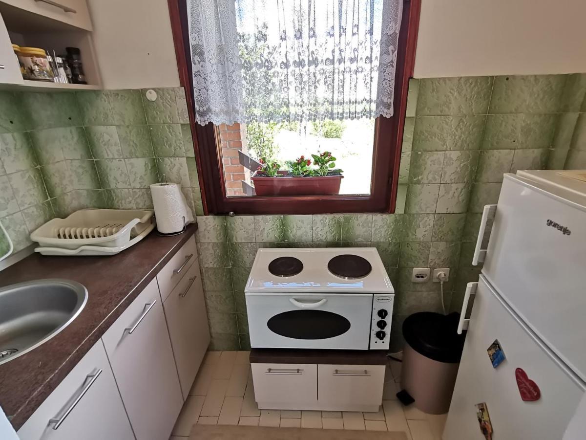 Srdica Kuca Villa Trnava  Luaran gambar
